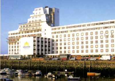 Hotel.jpg