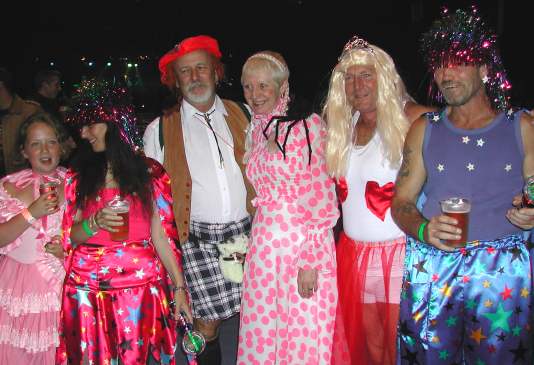 dressgrp.jpg